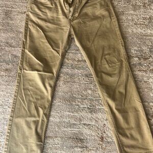 Levi's Men's Khaki Chinos